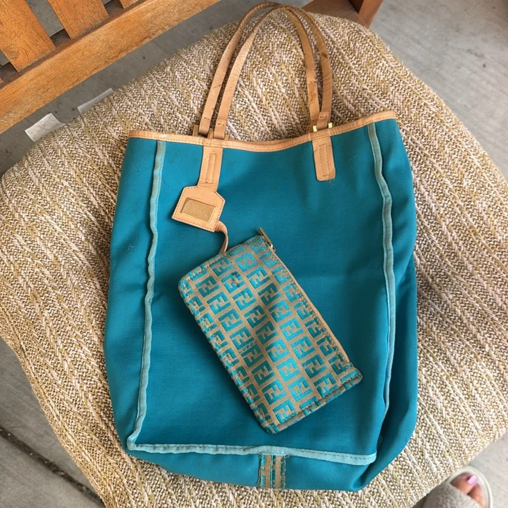 Fendi Zucchino Tote w/ Pouch – Rare Turquoise Monogram w/ COA - Picture 12 of 15